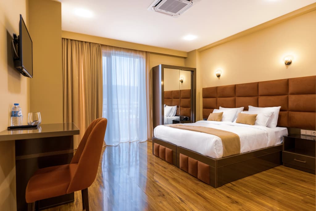 Residence Plaza Hotel - photo 8