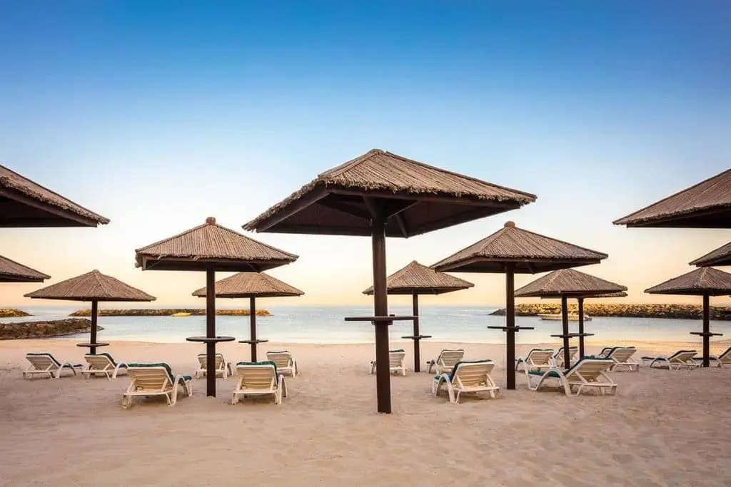 Coral Beach Resort Sharjah Hotel - photo 18