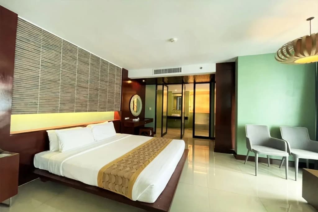 Long Beach Garden Hotel & Pavilions - photo 28