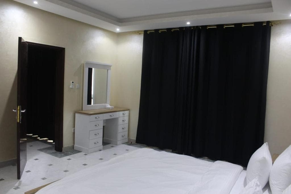 Corniche Palace Hotel - photo 23