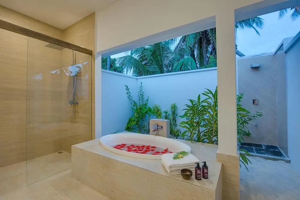 Rahaa Resort - photo 8