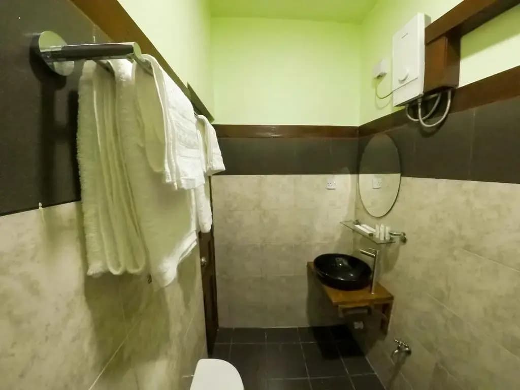 Viluveli Beach Maldives Hotel - photo 17