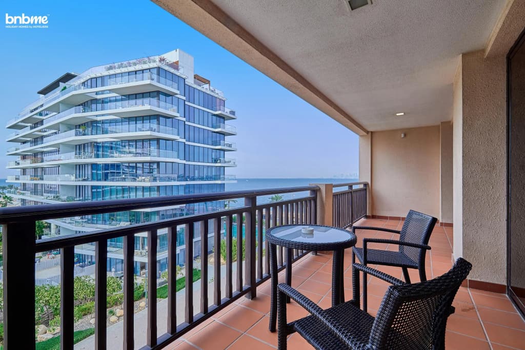 Bnbmehomes Palm Retreat Mesmerizing Sea Views-404 Apartments - photo 13