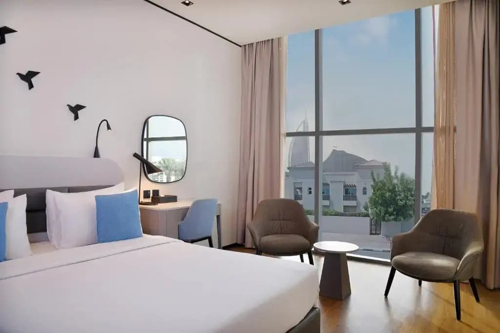 The District Hotel Jumeirah - photo 15