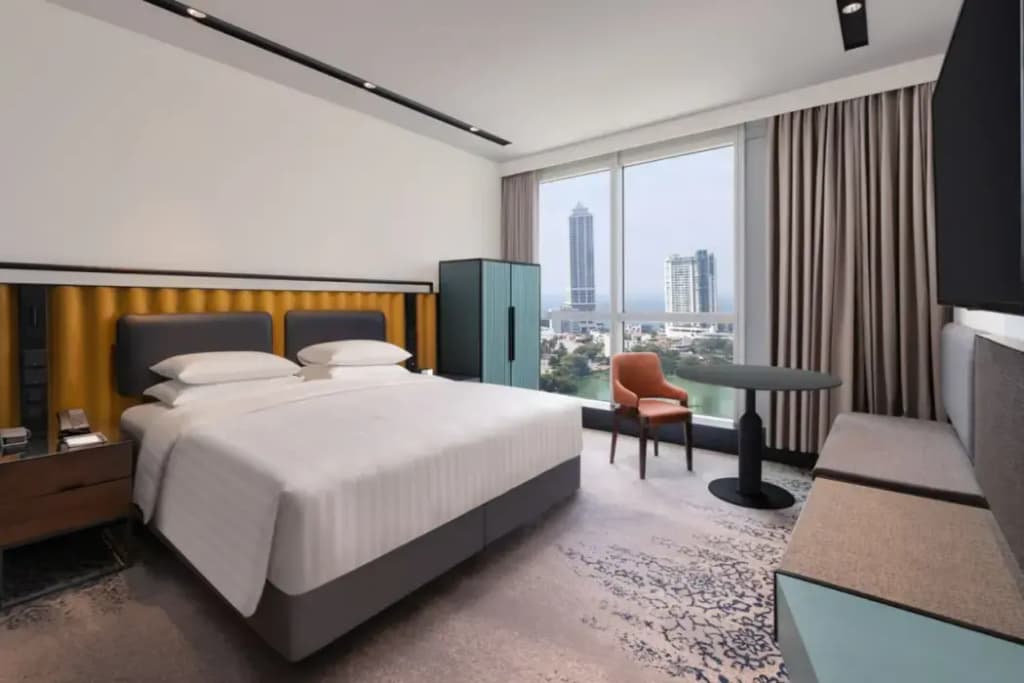 Courtyard by Marriott Colombo Hotel - main photo