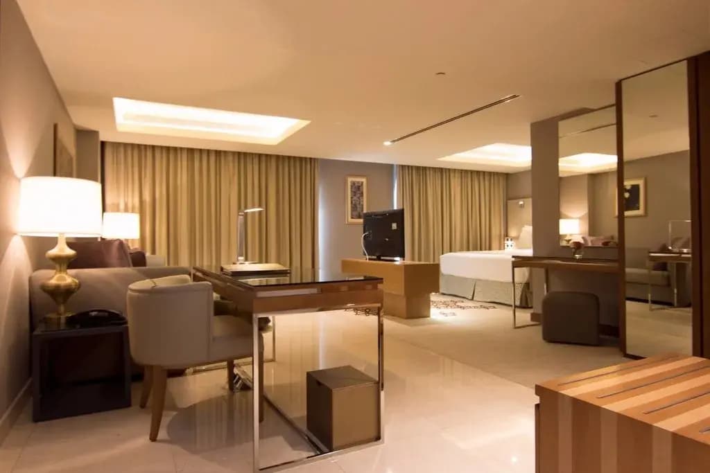 Grand Millennium Muscat Hotel - photo 24
