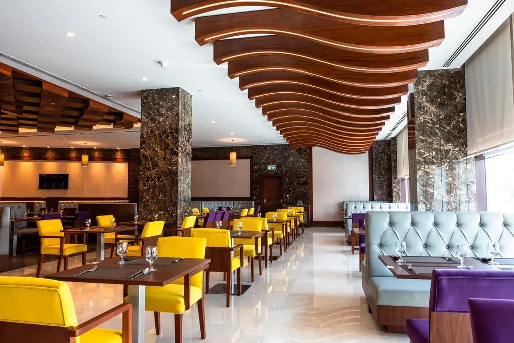 Hotel Royal Tulip Muscat Hotel - photo 4