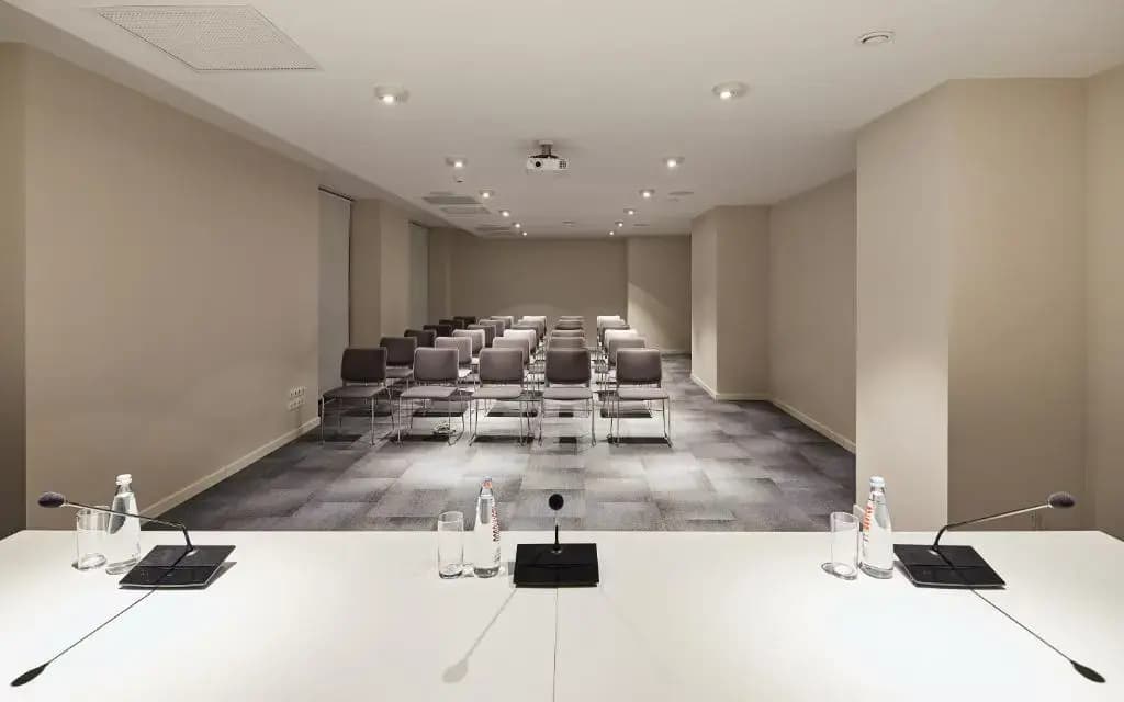 Gallery Palace Hotel - photo 28