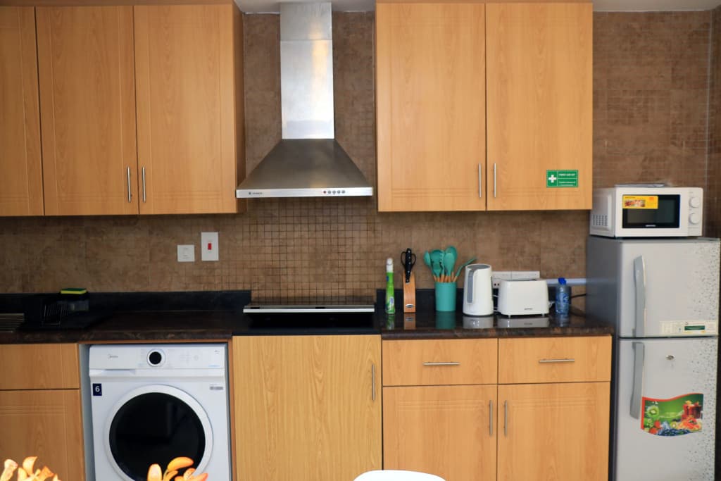 Cosmos Living - Goldcrest Views1 Apartments - photo 20