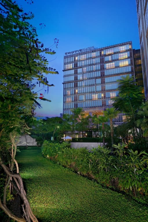 The Grove Suites Hotel - photo 2