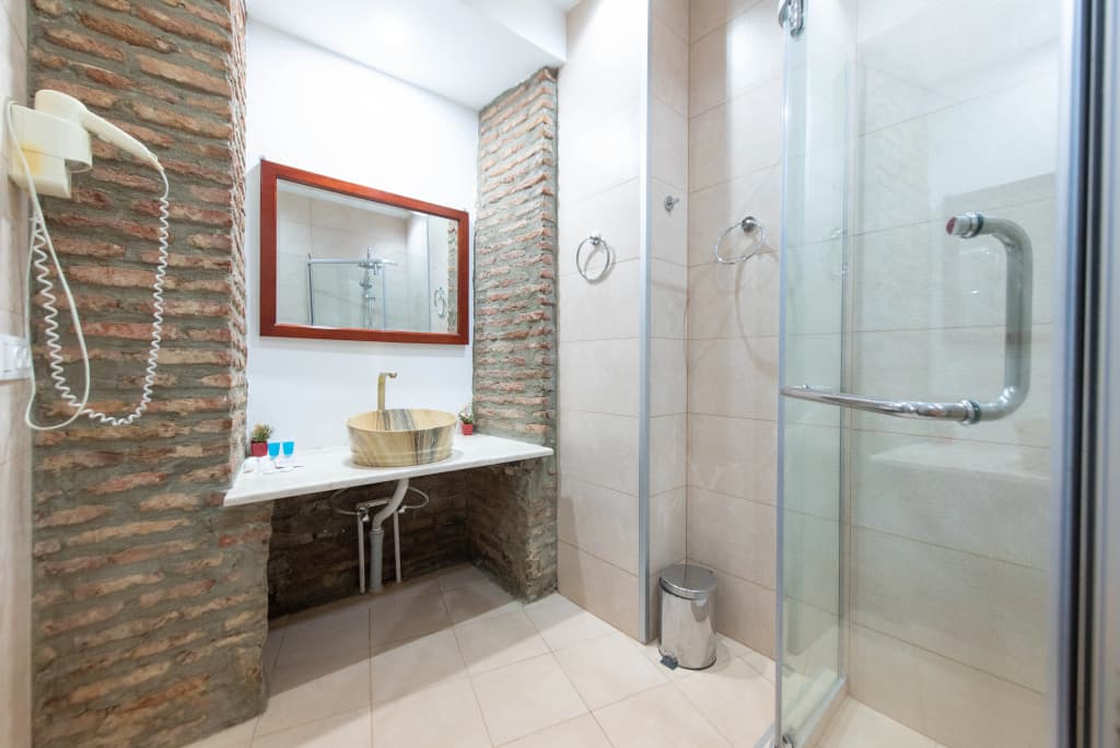 Kraveli Hotel - photo 14