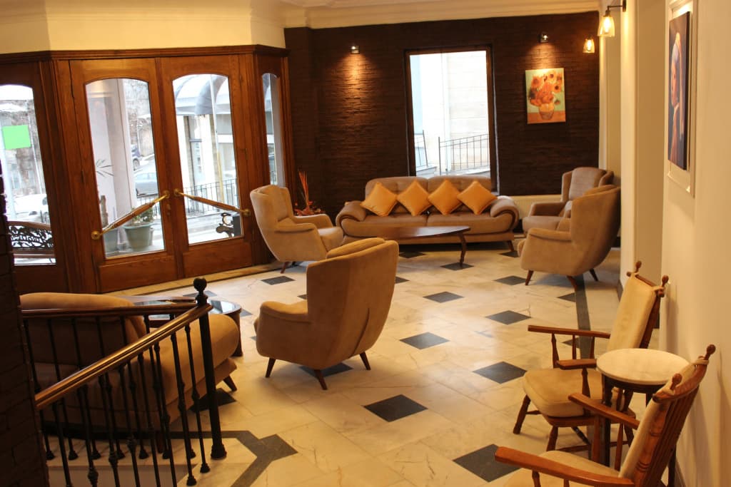 Diplomat Hotel - photo 6