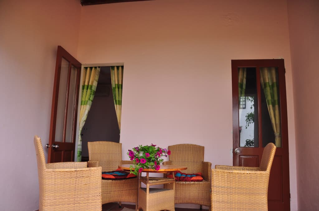 Petunia Garden Homestay Guest House - photo 7