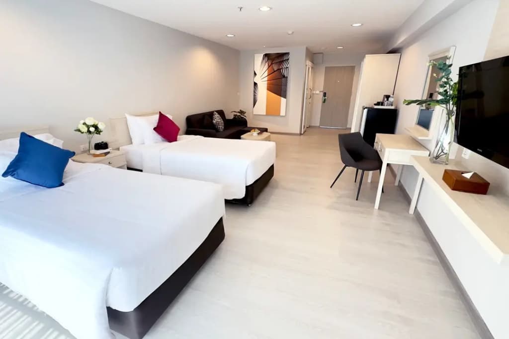 Furama Silom Hotel - photo 6