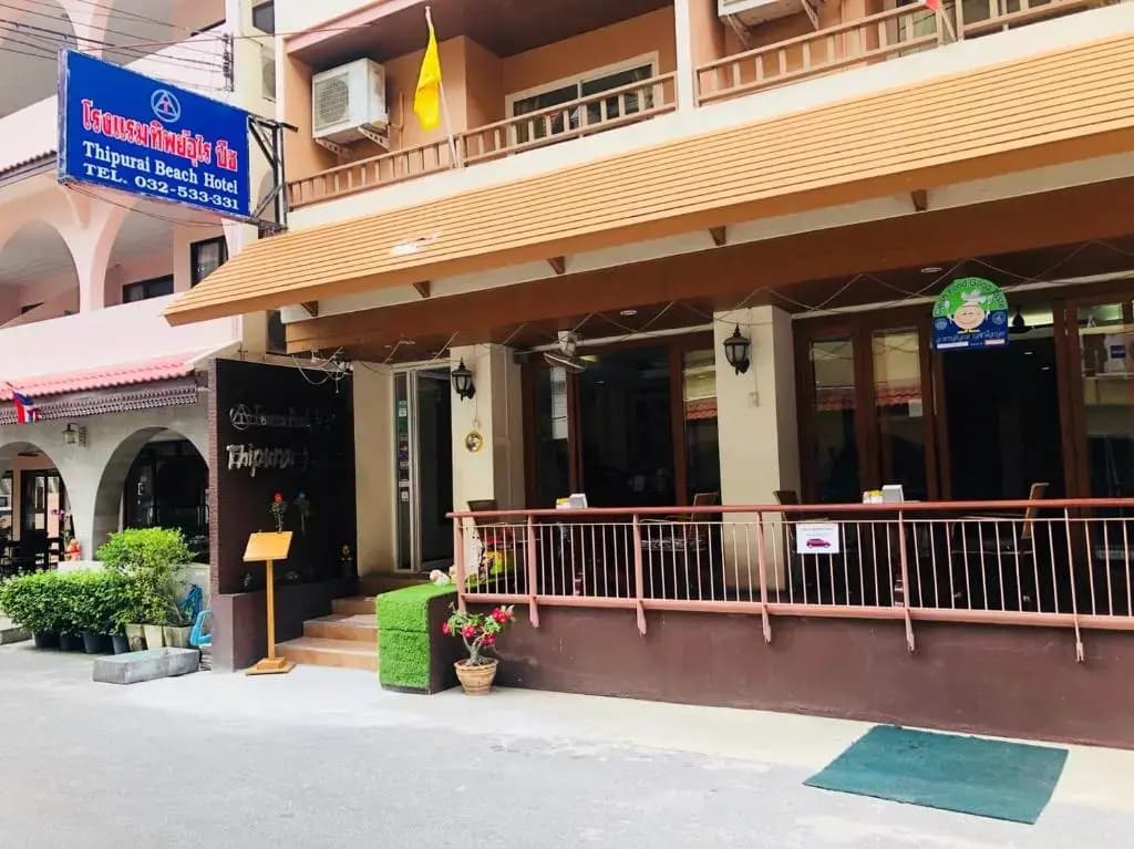 Thipurai Beach Hotel - photo 2