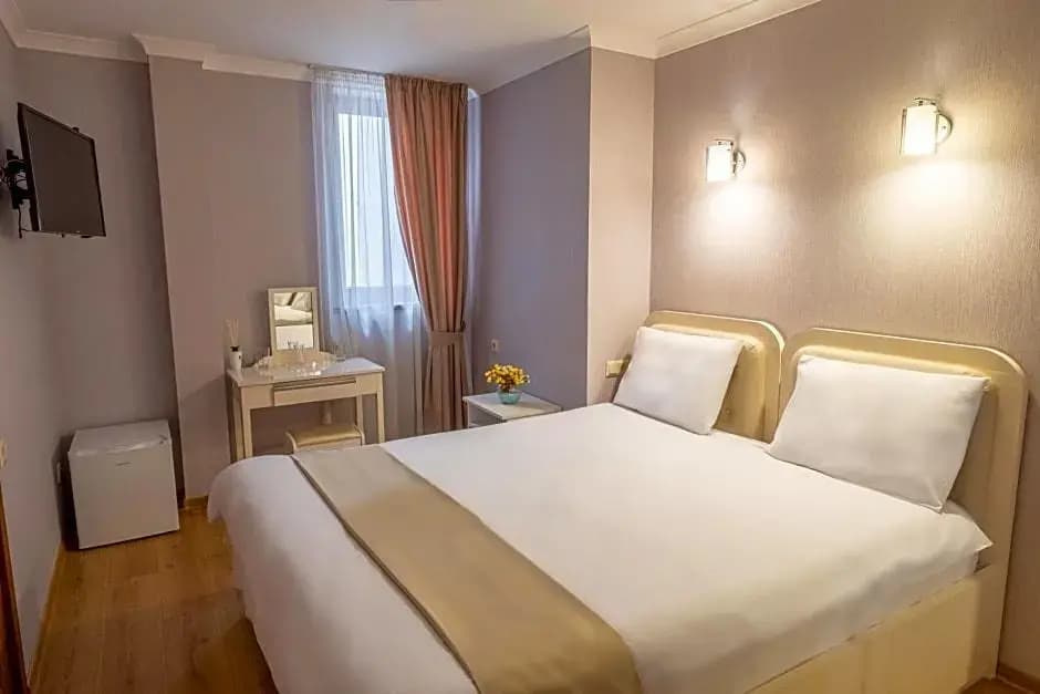 Sama Grand Hotel - photo 10