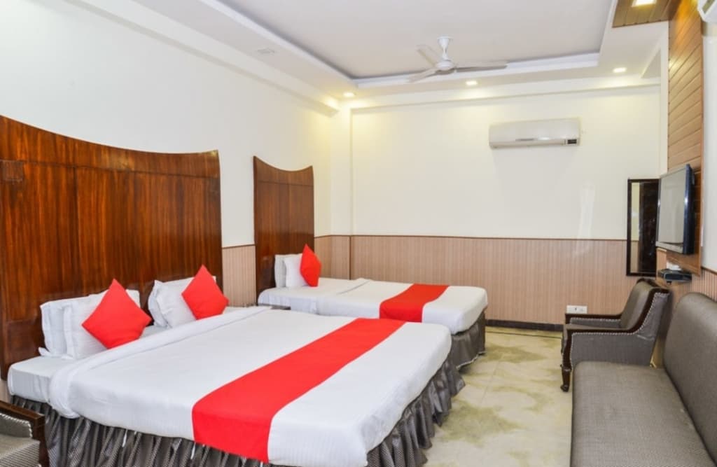 jindal Palace Hotel - photo 5