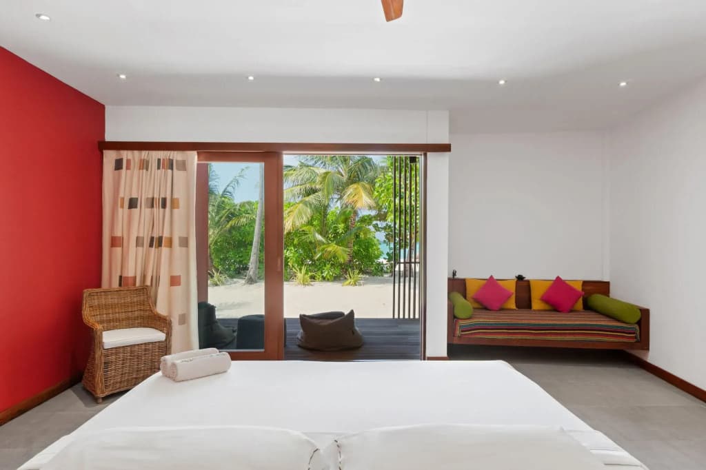 The Barefoot Eco Hotel - photo 16