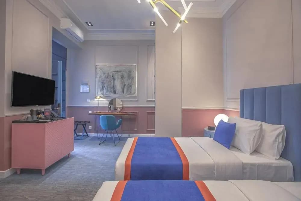 Heritage Hotel & Suites - photo 19