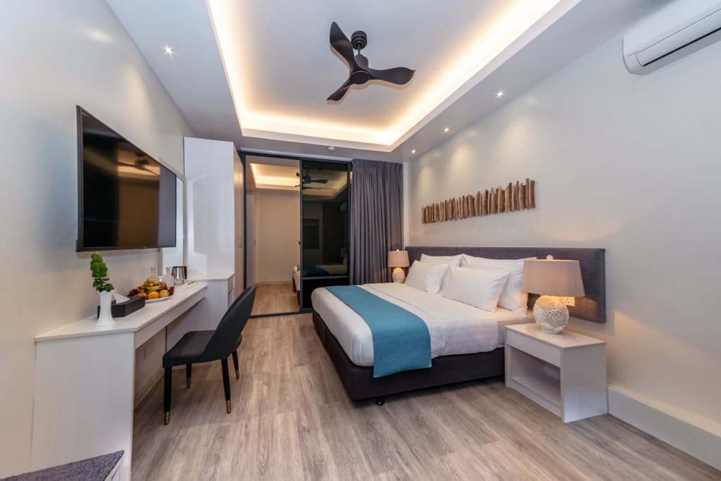 Sky Beach Hotel - photo 10