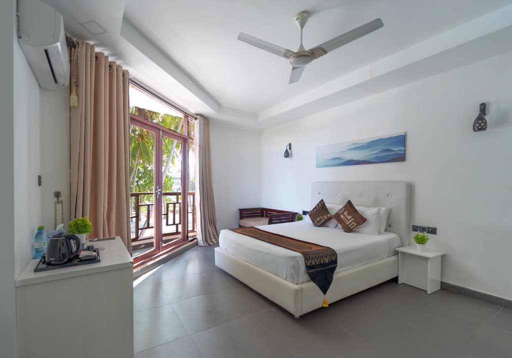 Silver Oasis Maldives Hotel - photo 19