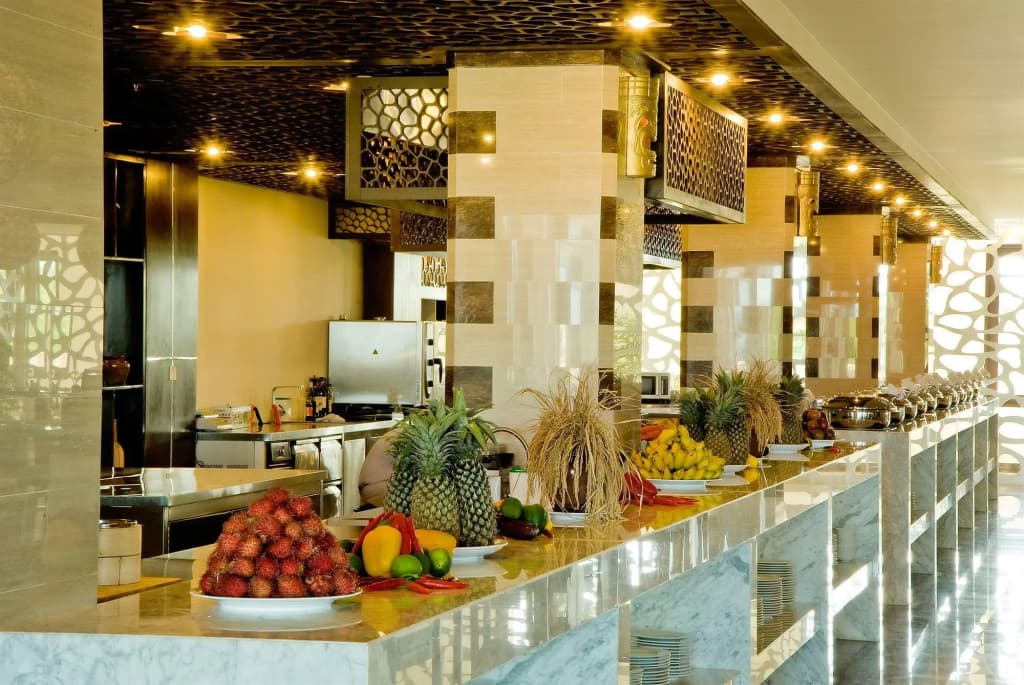 Olalani Resort Hotel And Condotel - photo 4