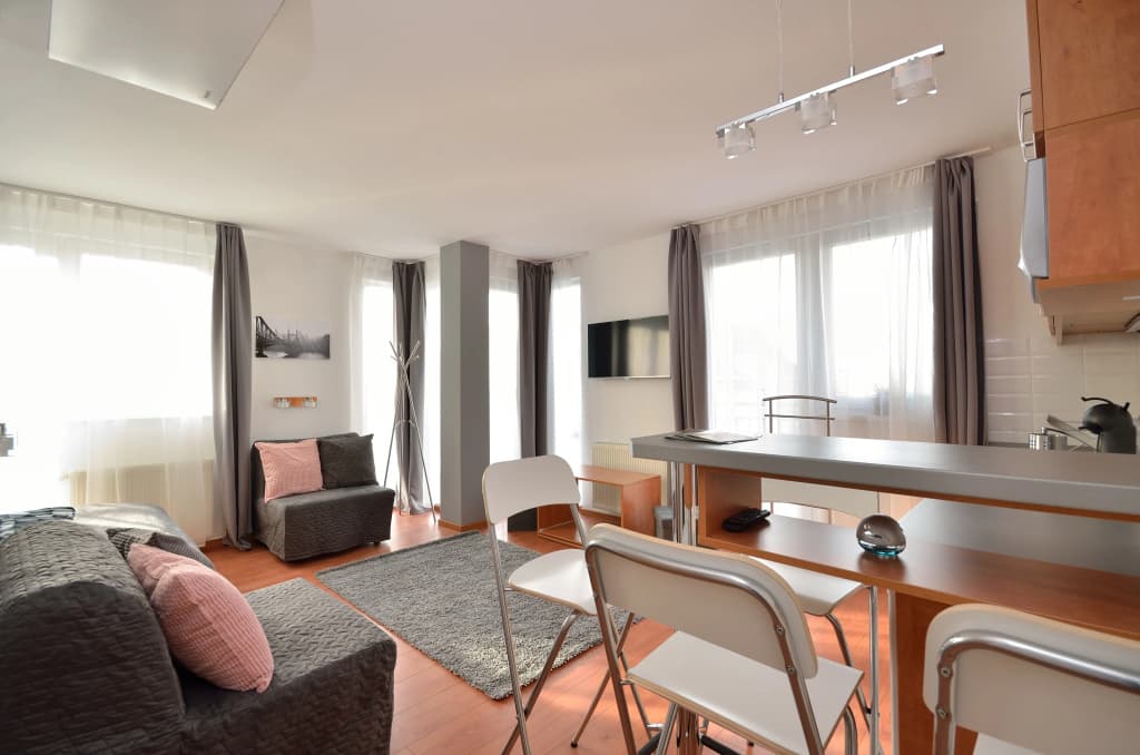 Garay Panorama Apartment - photo 2