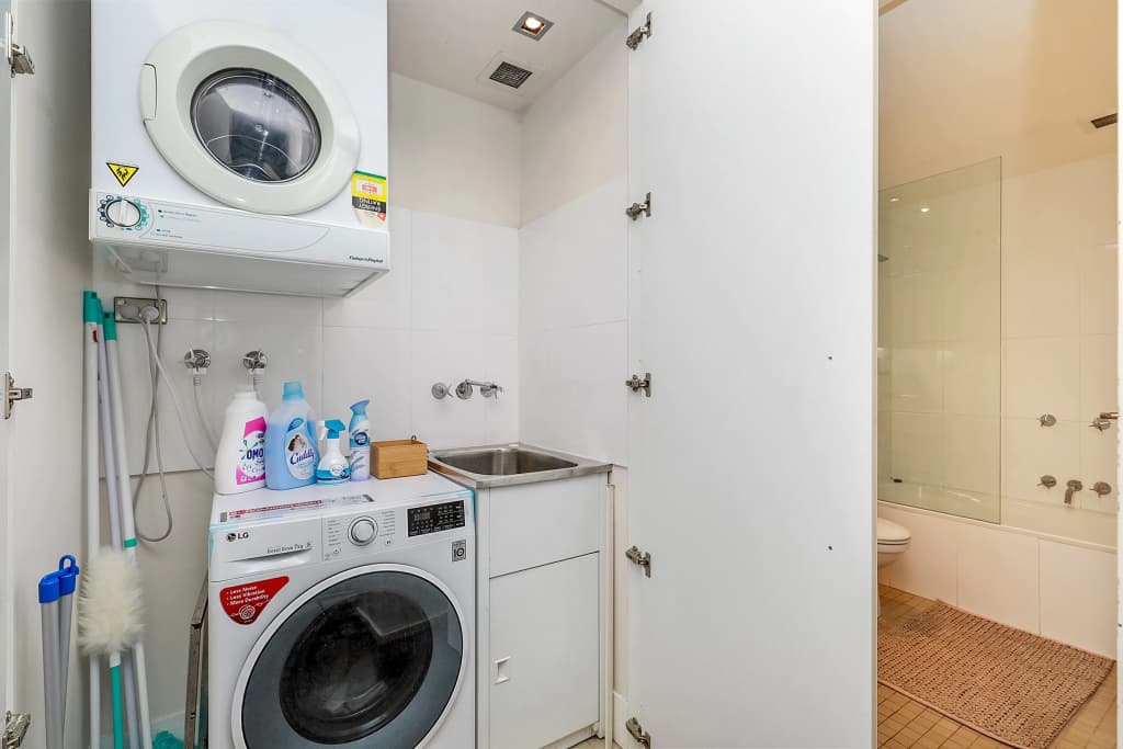 Furnished Near Bondi Junction Apartments - photo 3