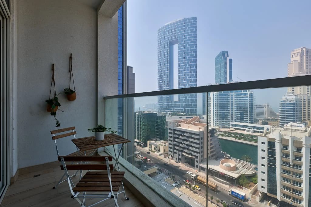 Welcome Home In Studio One Tower Studiya Apartments - photo 3