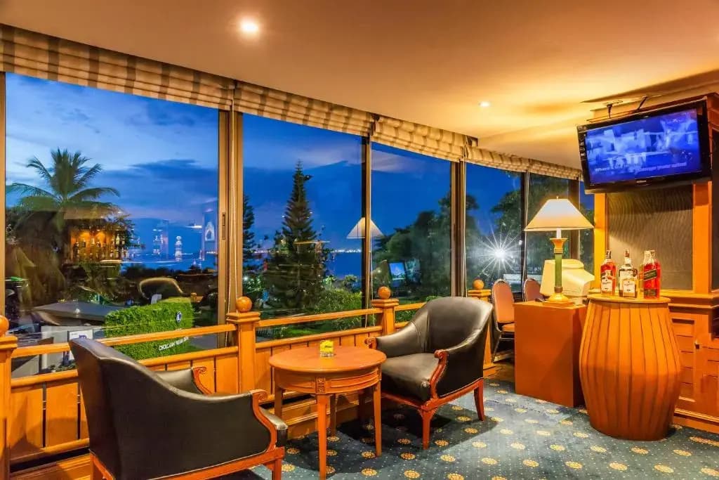 Cholchan Pattaya Beach Resort - photo 23