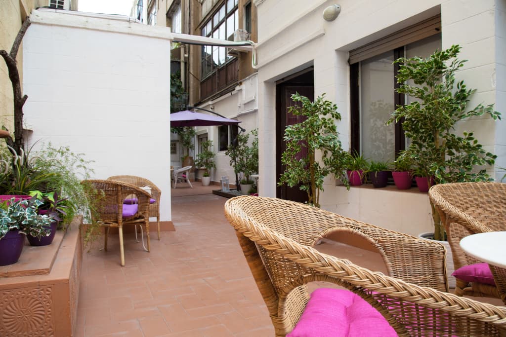 Jardinets Guest House - main photo