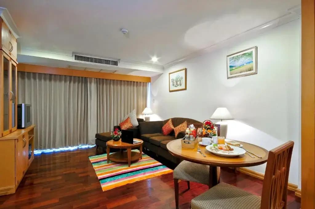 Admiral Suites Bangkok - photo 5