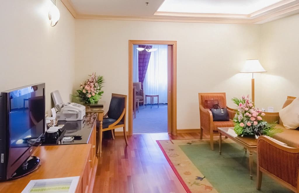 Avenue Hotel Dubai - photo 15