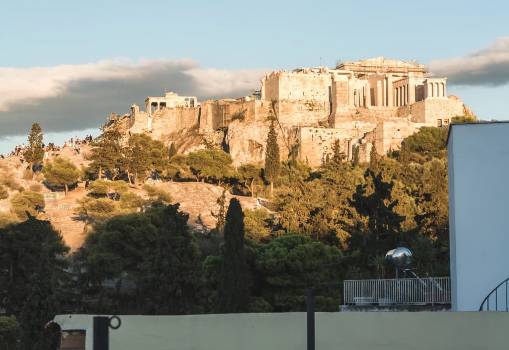 Acropolis Luxury Apartments - photo 3