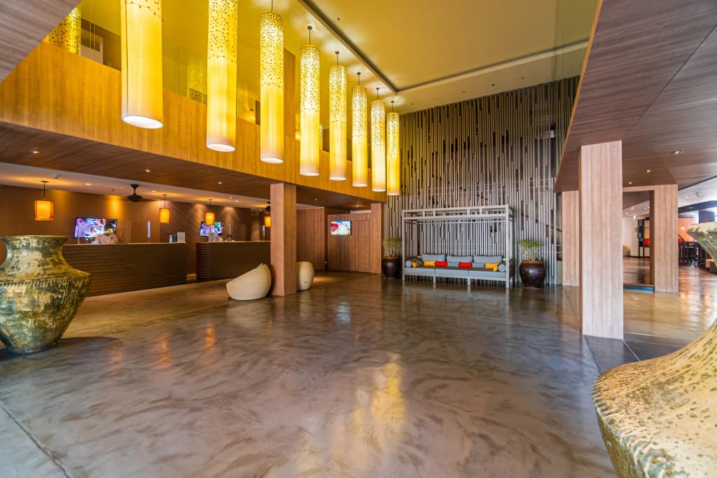 Radisson Resort and Suites Phuket Hotel - photo 6