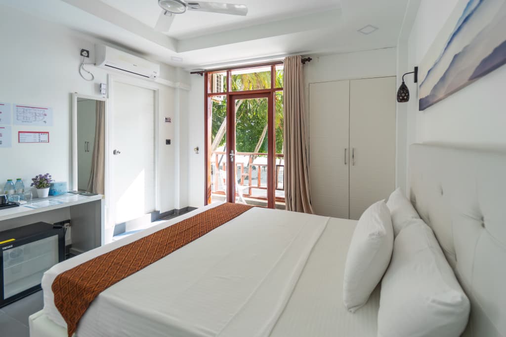 Silver Oasis Maldives Hotel - photo 14