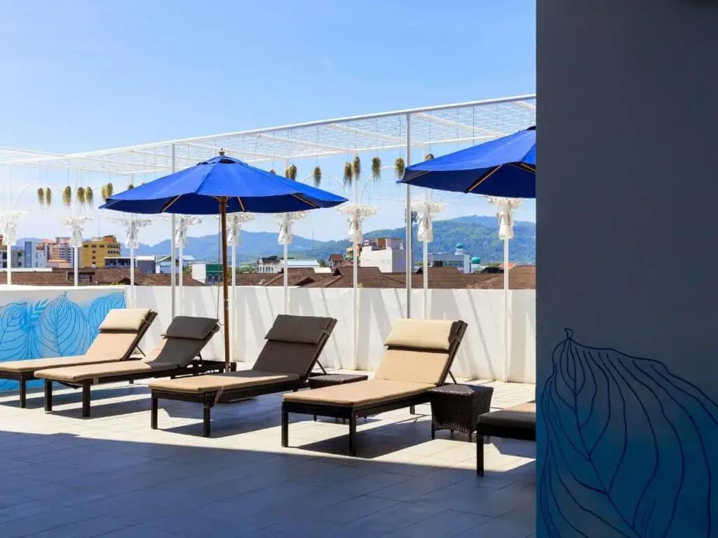 Novotel Phuket City Phokeethra Hotel - photo 10