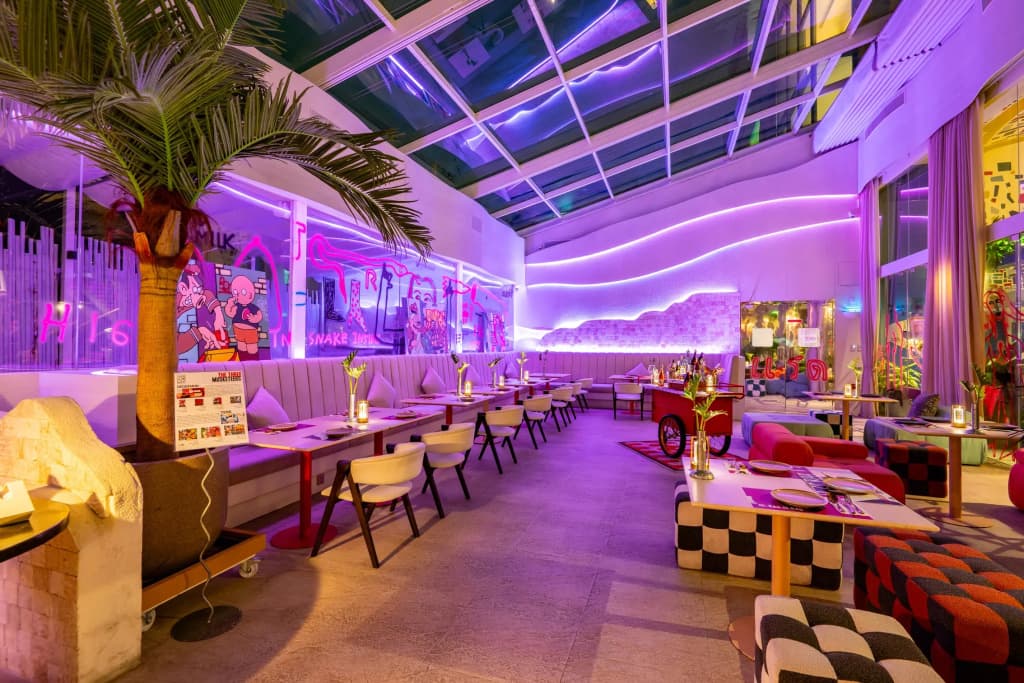 The Fig Lobby Hotel - photo 10