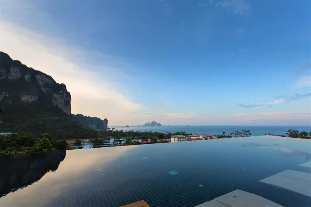Avani Ao Nang Cliff Krabi Resort - photo 5
