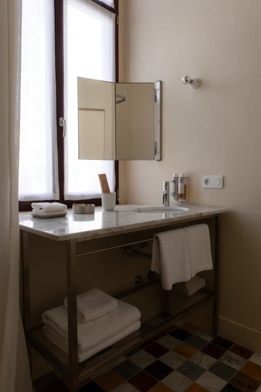 Hotel Bellhop Tbilisi - photo 38