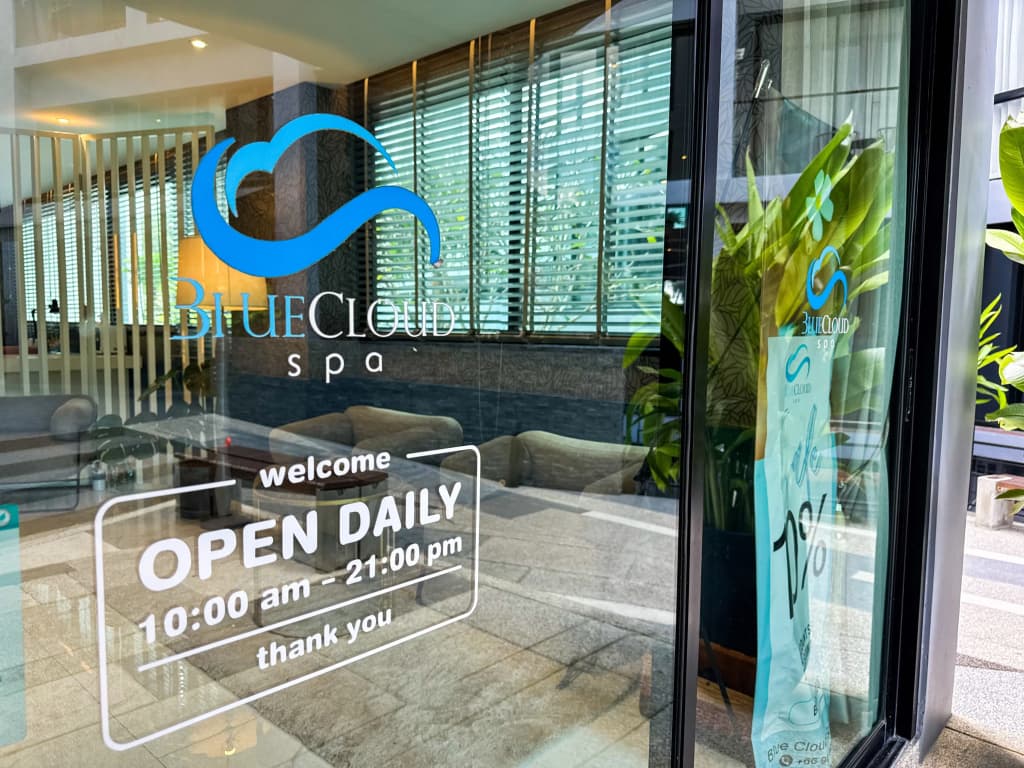 Comfortable 1 bdr Kamala City Gate Flat - photo 15