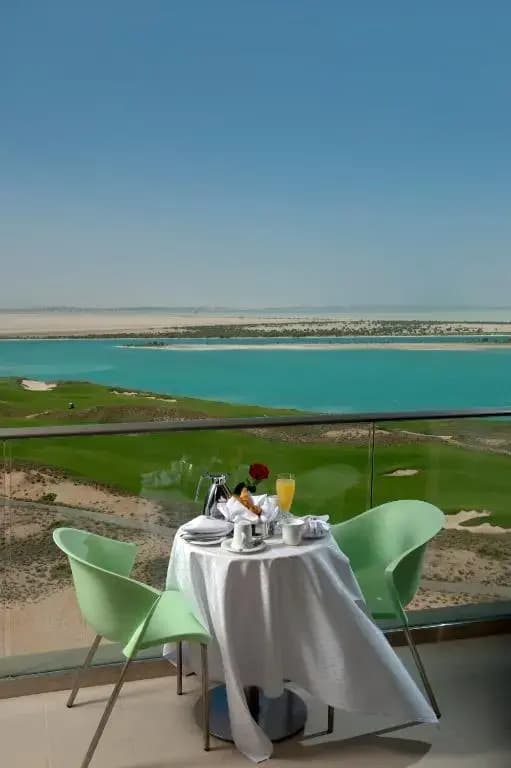 Hotel Crowne Plaza Abu Dhabi Yas Island by IHG - photo 4