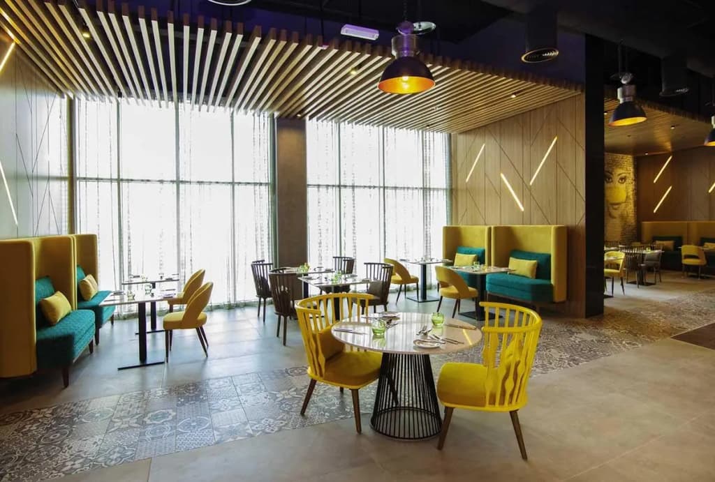 Pullman Hotel Sharjah - photo 6