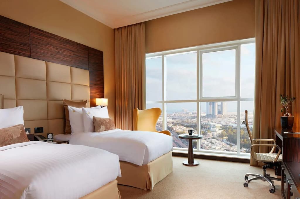 Jannah Burj Al Sarab Hotel - photo 4