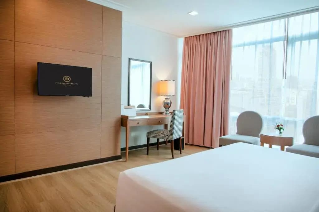 The Berkeley Hotel Pratunam - photo 24