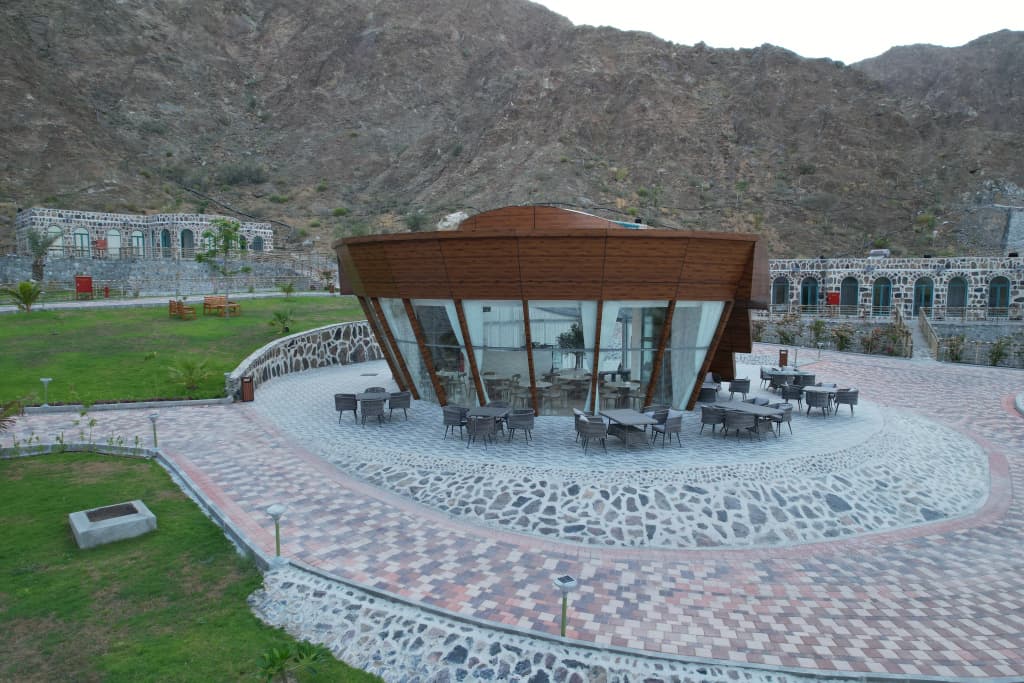Dibba Mountain Park Hotel - photo 4