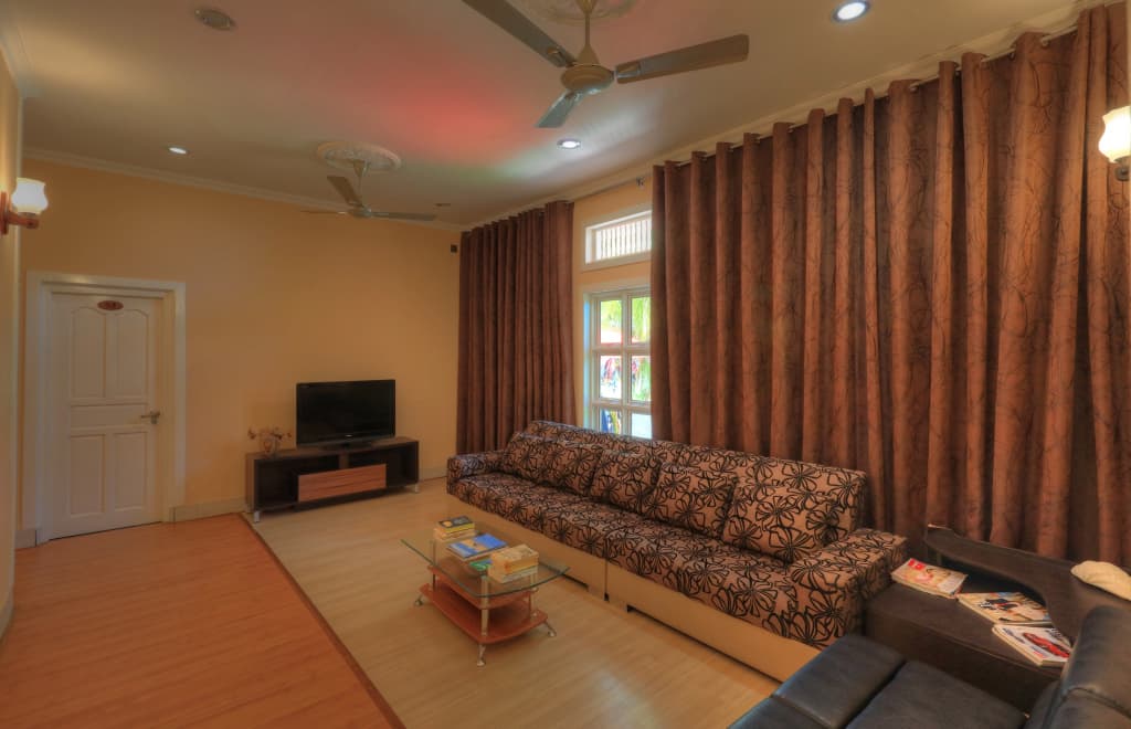 Gunbaru Inn Guest House - photo 5
