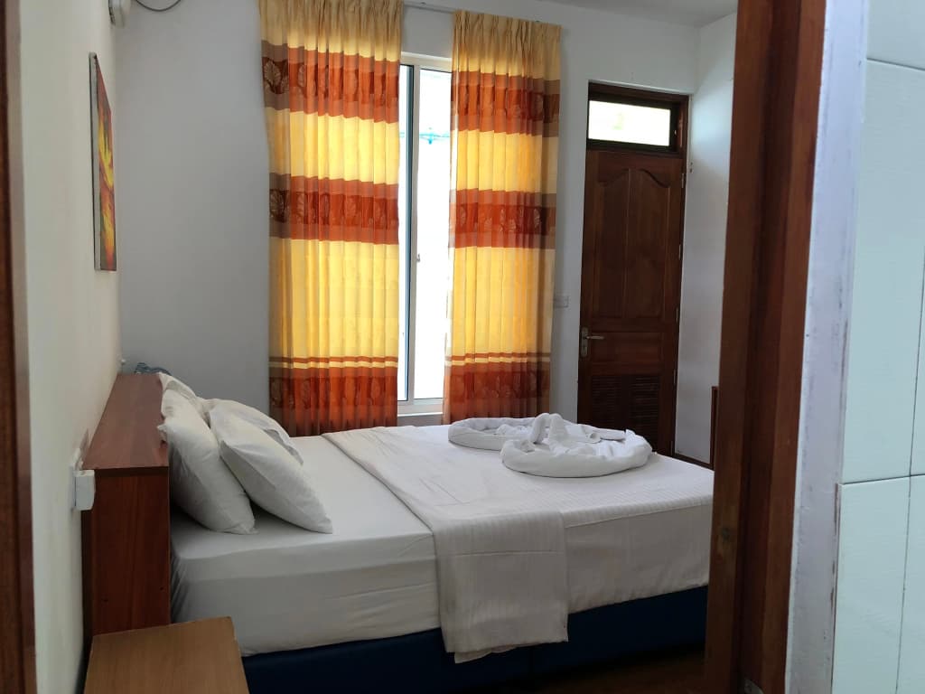 Mathiveri Inn Guest House - photo 3