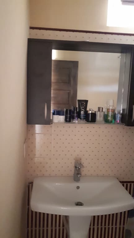 Modern Guesthouse - photo 18