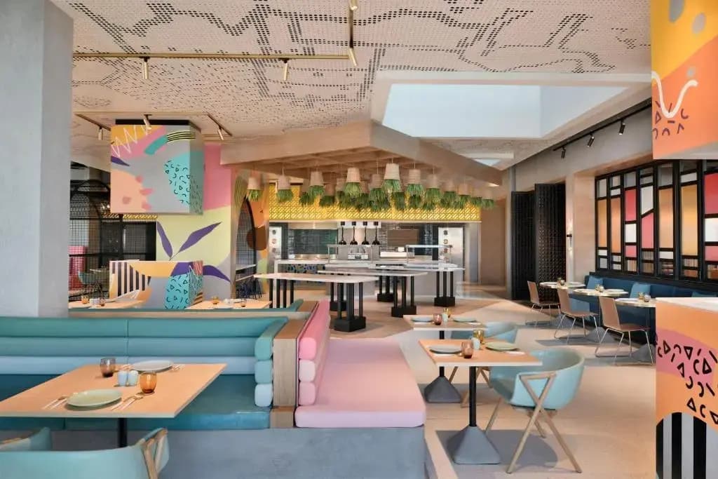 Hotel Aloft Muscat Hotel - photo 15